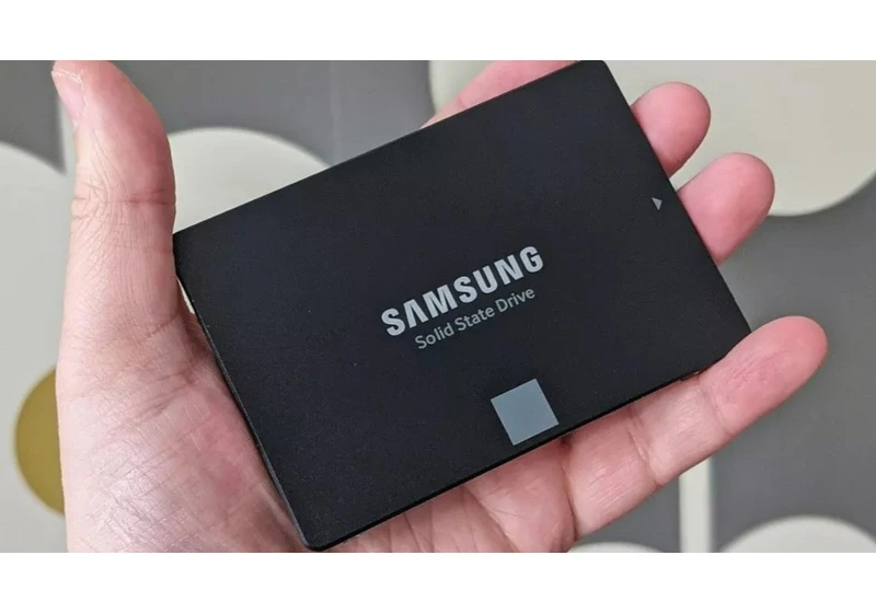  Flash Sale on Samsung SSDs, going fast.  