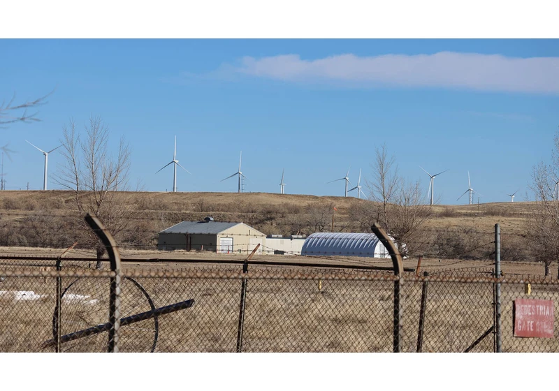 14-Year-Old Casper Wind Farm Has Not Turned a Blade in at Least 3 Years