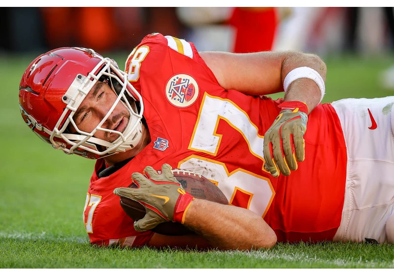 How to watch the Kansas City Chiefs vs Las Vegas Raiders Black Friday NFL game