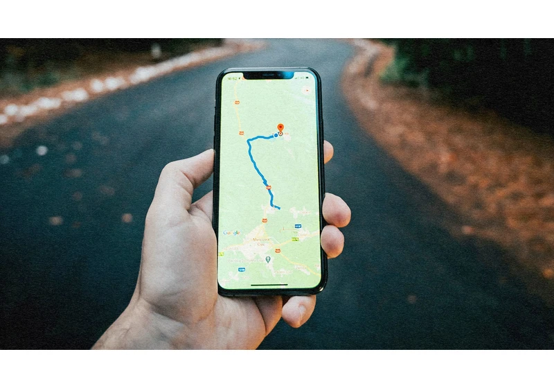 Google Maps vs. Apple Maps: Which is the better app in 2024?