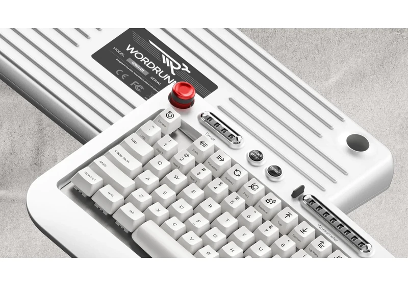 The Wordrunner mechanical keyboard is an easily distracted writer's dream