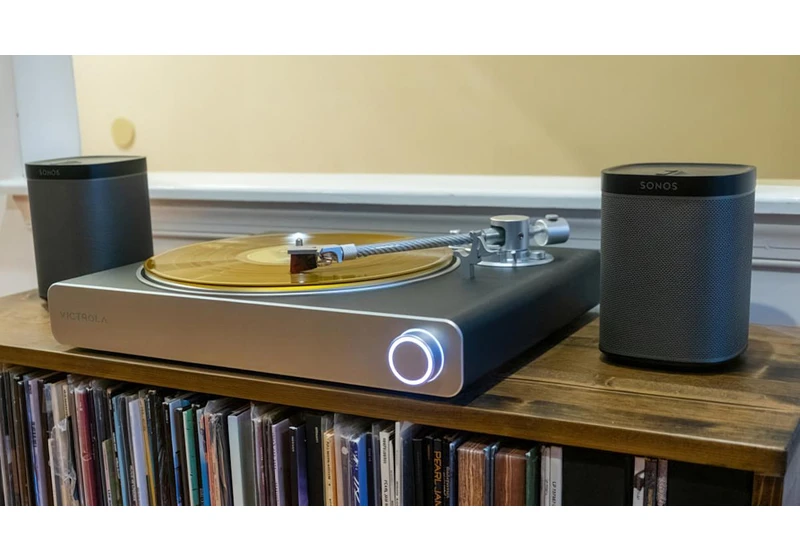 Victrola adds more wireless options to its Sonos-compatible turntables