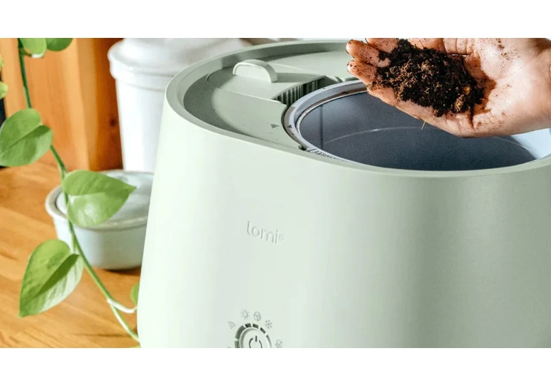 The Viral Lomi Kitchen Composter Is 50% Off for Black Friday