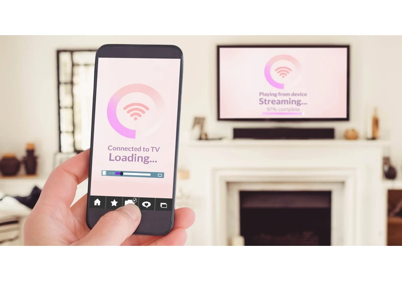 Why Connected TV Ads Are A Power Play For A Successful Ad Strategy via @sejournal, @LisaRocksSEM