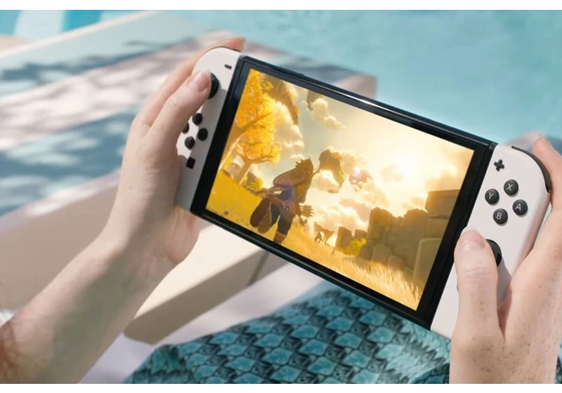 New Nintendo Switch with a bigger, better OLED screen coming in October