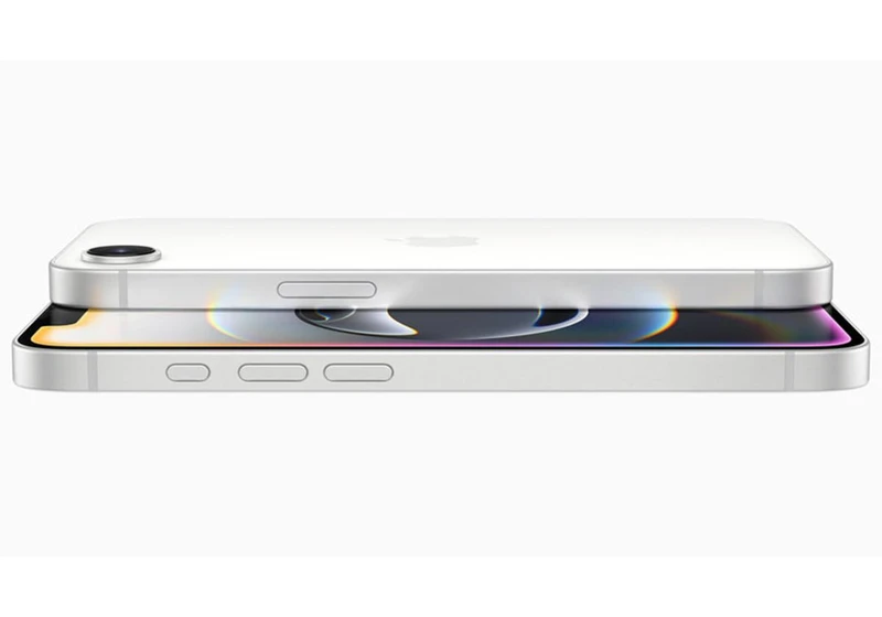 Great cameras, not Apple Intelligence, is what people want from an iPhone 16e