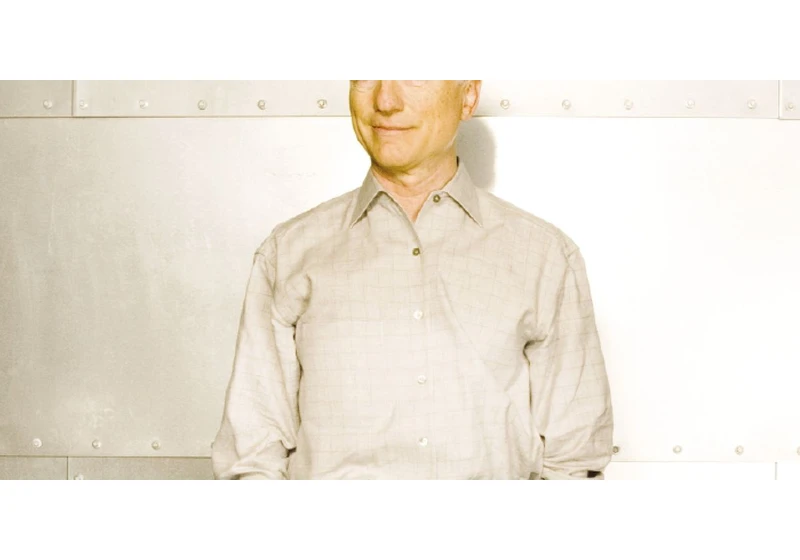 Larry Tesler pioneered cut-and-paste, the one-button mouse, WYSIWIG (2005)