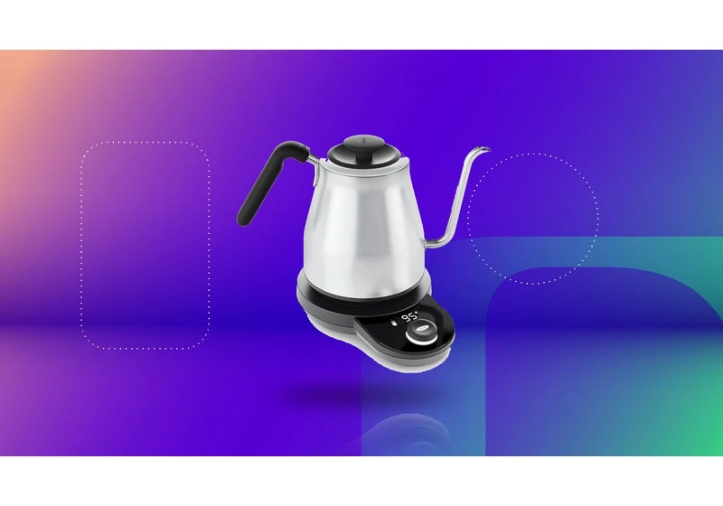 This Electric Kettle Is My Winter Essential, and It's 25% Off for Black Friday