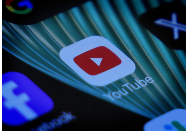 YouTube copies Netflix's old 'Play Something' button in new test